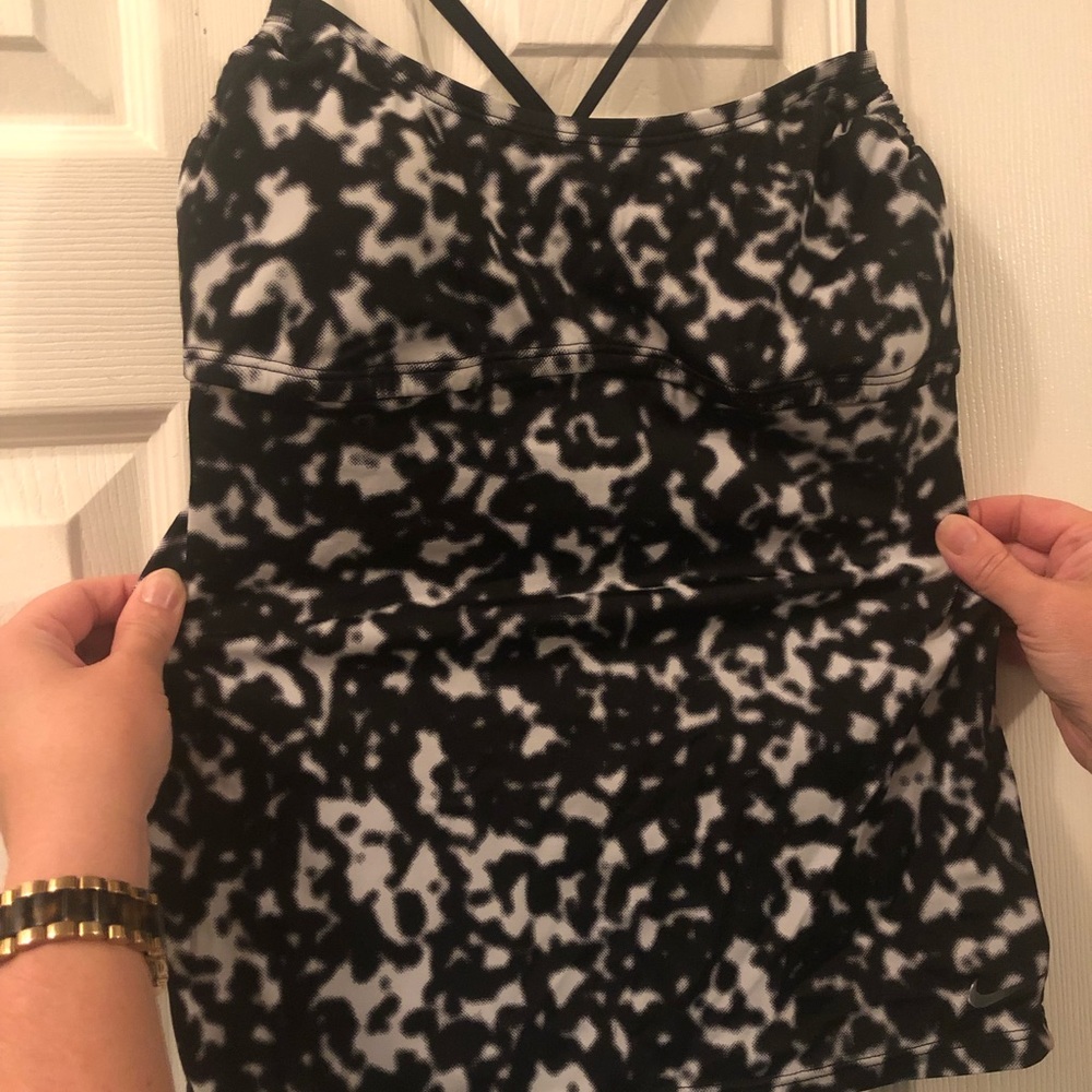 Women’s Nike swim top